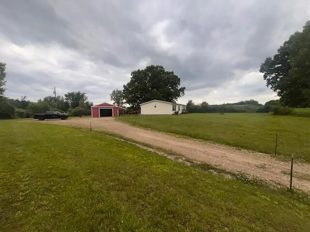 36961 39th Avenue Waverly Township MI 49079