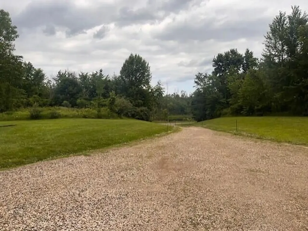 36961 39th Avenue Waverly Township MI 49079