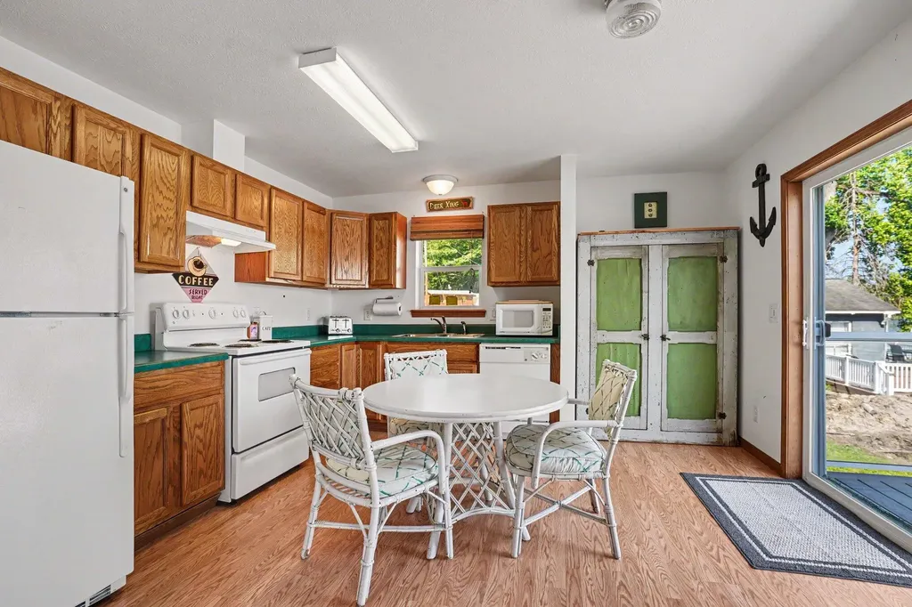 47292 Woodland Drive Arlington Township MI 49013