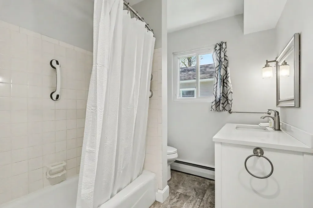 468 W Crooked Lake Drive W Texas Charter Township MI 49009