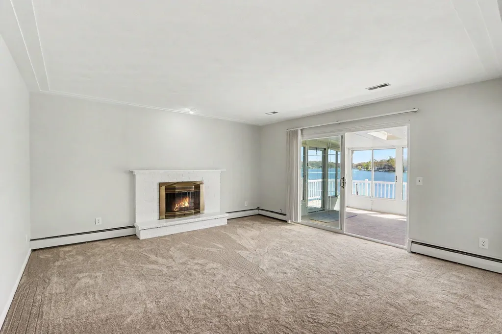 468 W Crooked Lake Drive W Texas Charter Township MI 49009