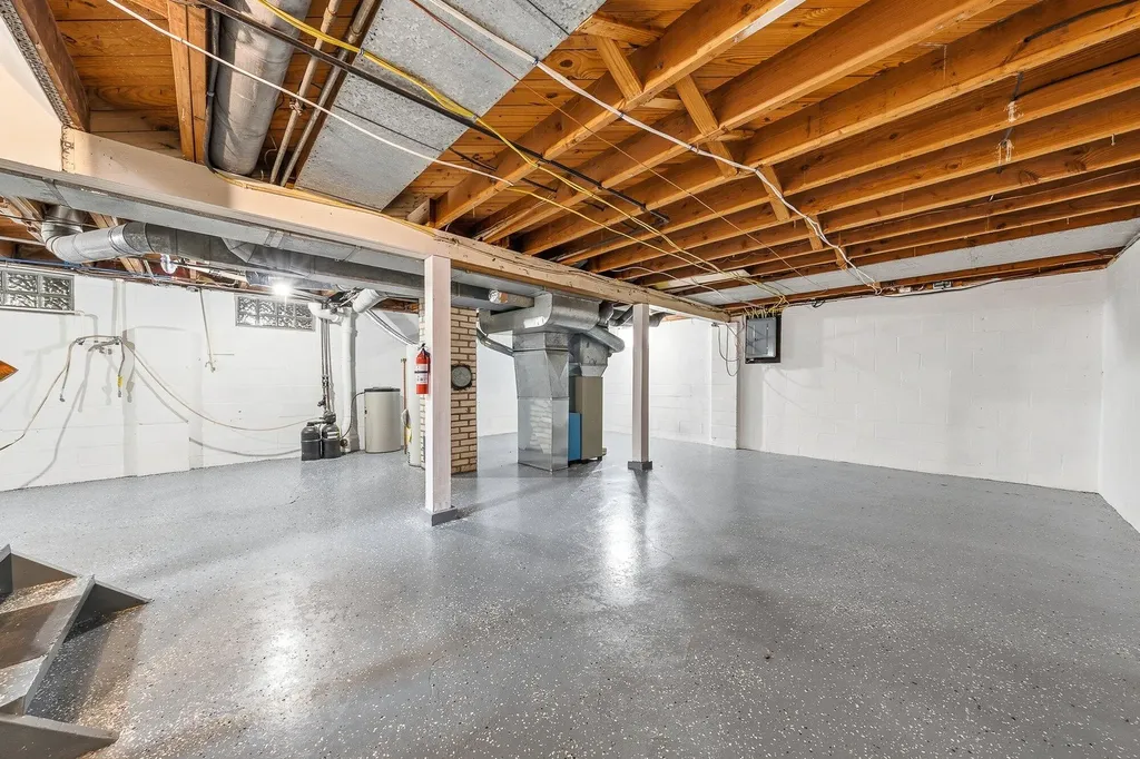 2928 Lorraine Avenue Kalamazoo City MI 49008