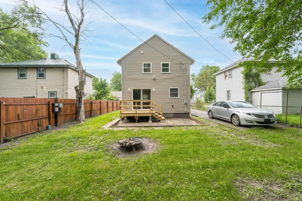 516 Lay Boulevard Kalamazoo City MI 49001