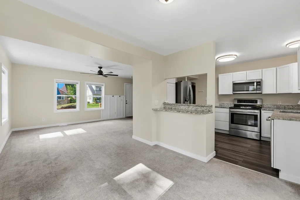516 Lay Boulevard Kalamazoo City MI 49001