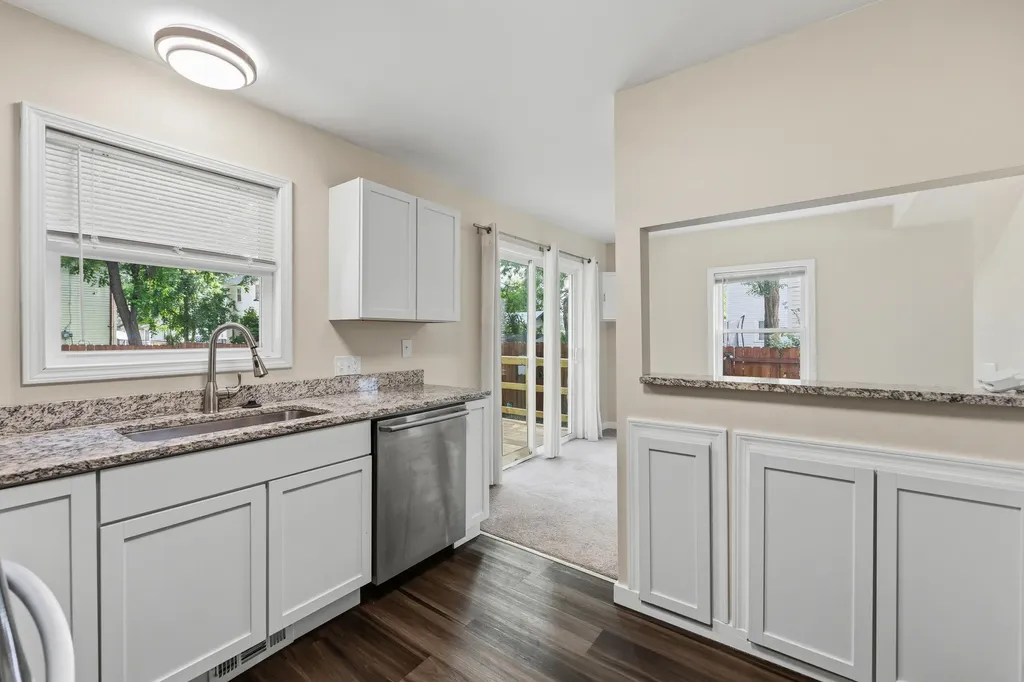 516 Lay Boulevard Kalamazoo City MI 49001