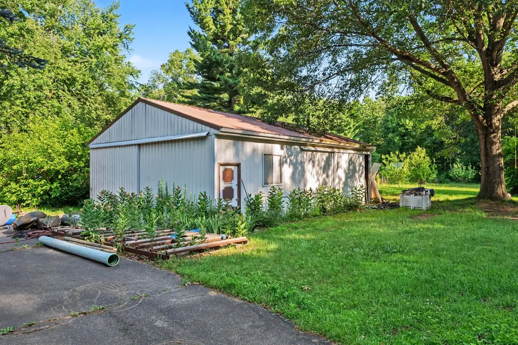 6080 Herring Road Litchfield Township MI 49252