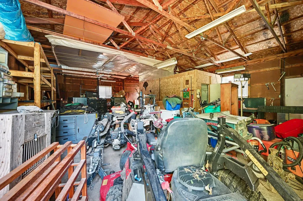 6080 Herring Road Litchfield Township MI 49252
