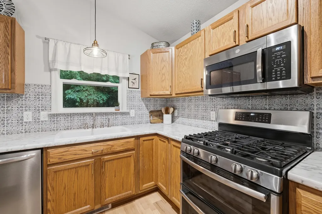 25158 Chaty Lane Pine Grove Township MI 49055