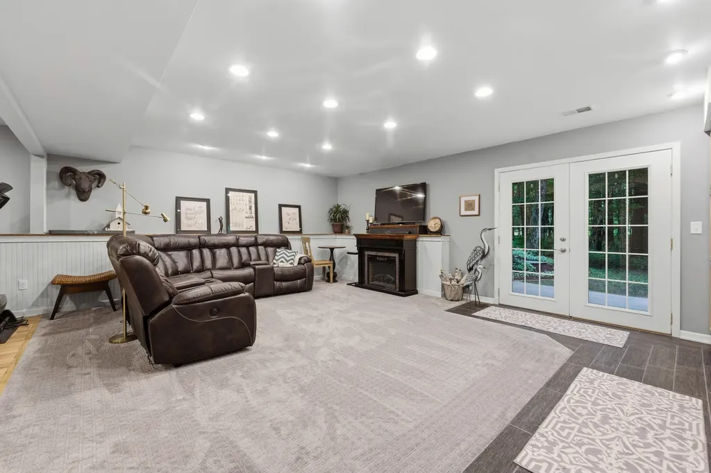 25158 Chaty Lane Pine Grove Township MI 49055