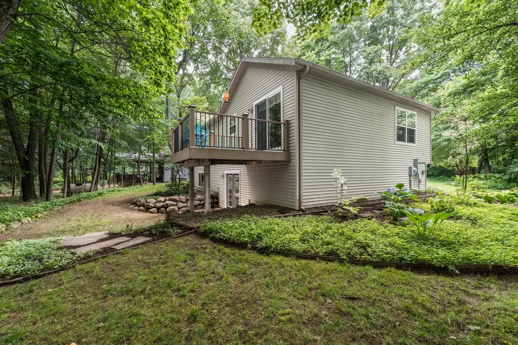 25158 Chaty Lane Pine Grove Township MI 49055