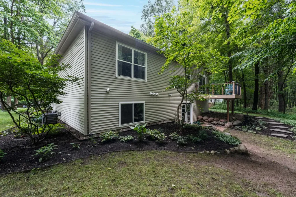 25158 Chaty Lane Pine Grove Township MI 49055