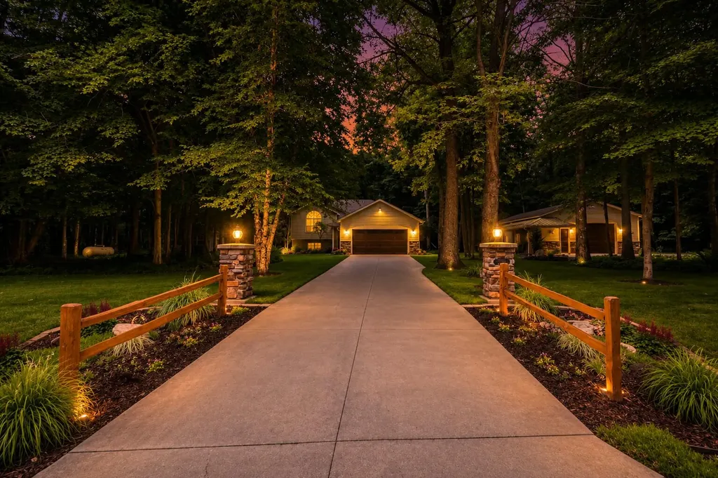 25158 Chaty Lane Pine Grove Township MI 49055
