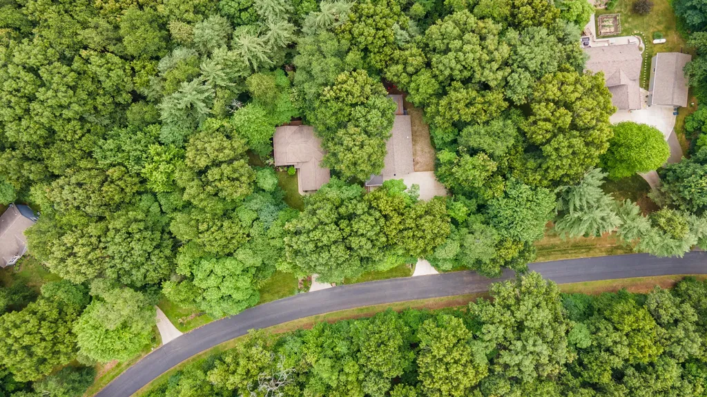25158 Chaty Lane Pine Grove Township MI 49055