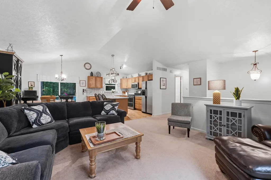 25158 Chaty Lane Pine Grove Township MI 49055