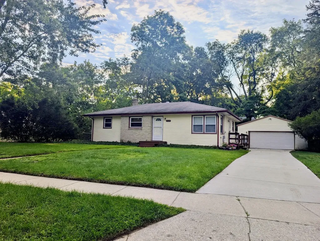 7019 Wrenbury Street Portage City MI 49024