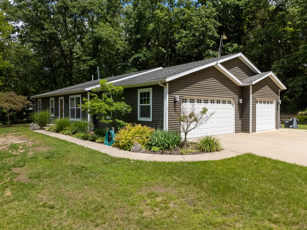 5643 E C Avenue Richland Township MI 49083