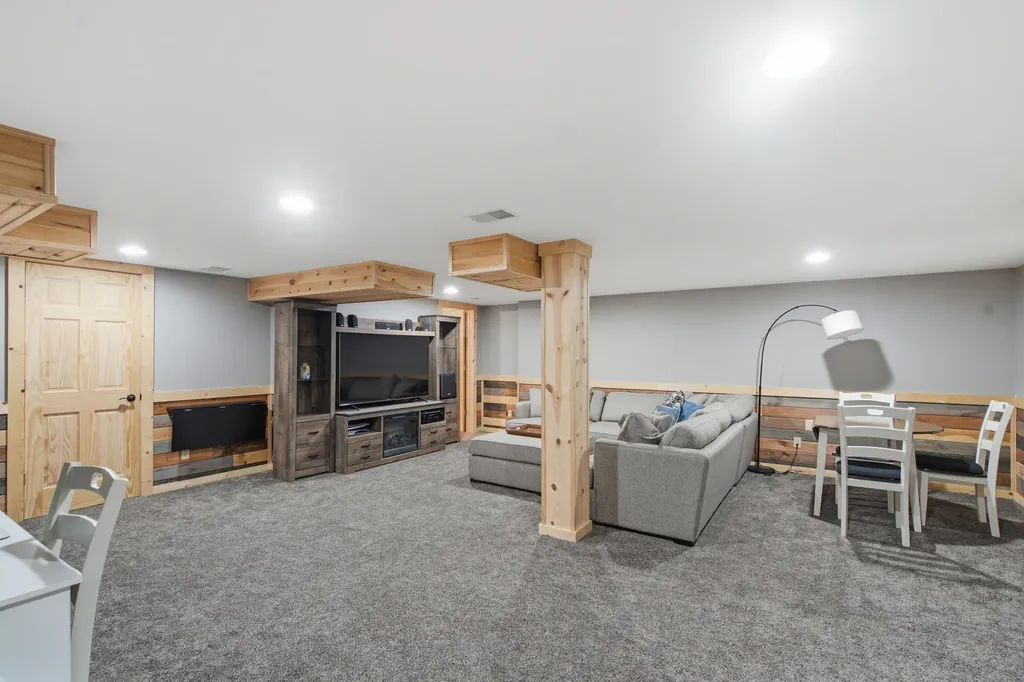 5643 E C Avenue Richland Township MI 49083