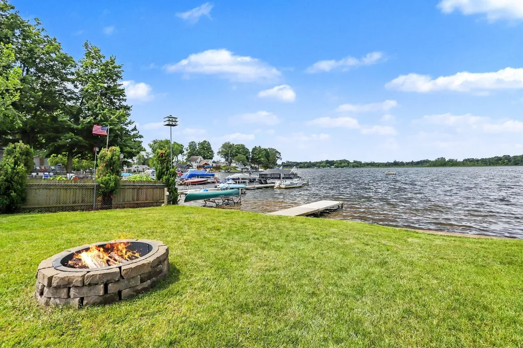 51520 Fish Lake Drive Marcellus Township MI 49067