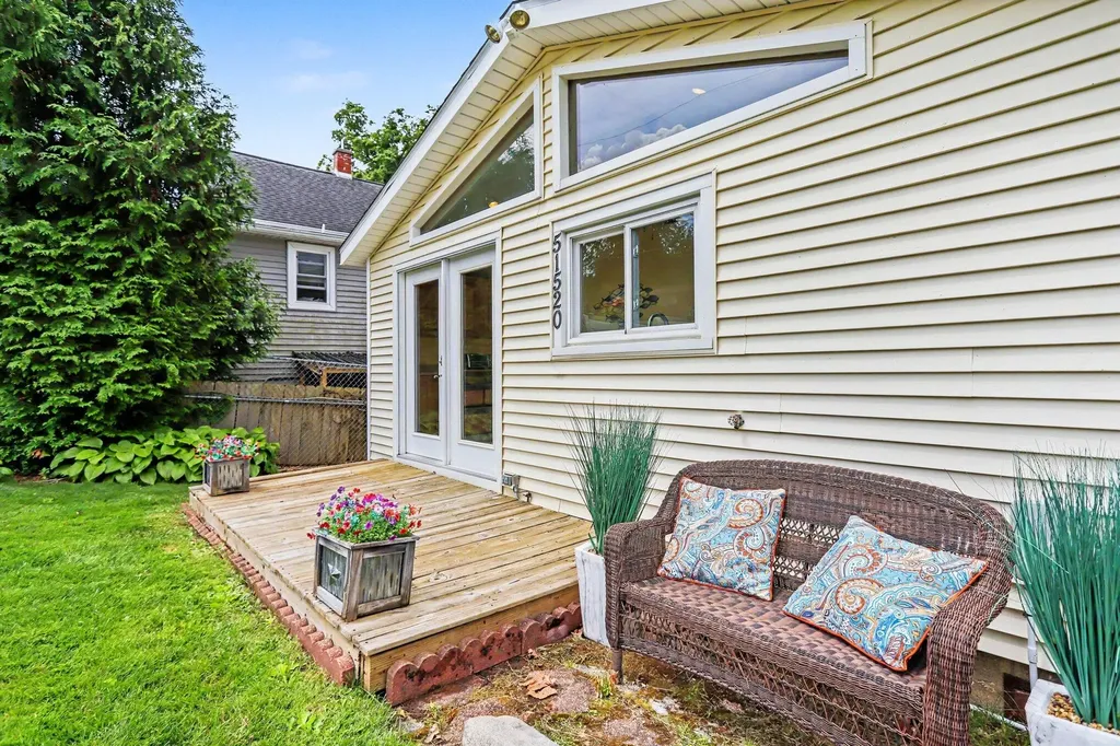 51520 Fish Lake Drive Marcellus Township MI 49067