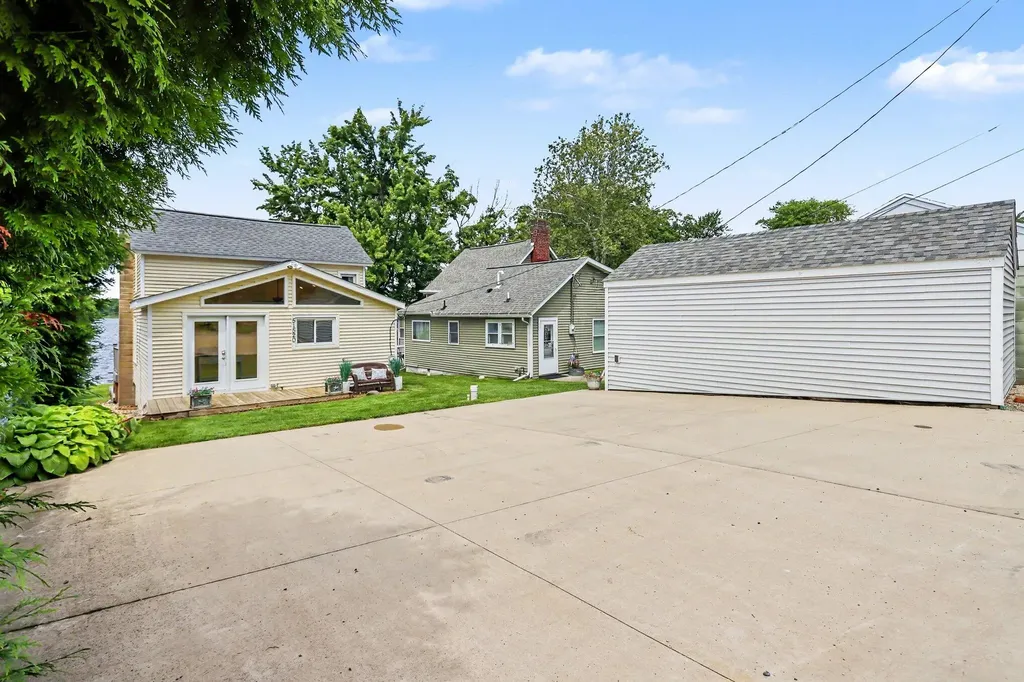 51520 Fish Lake Drive Marcellus Township MI 49067