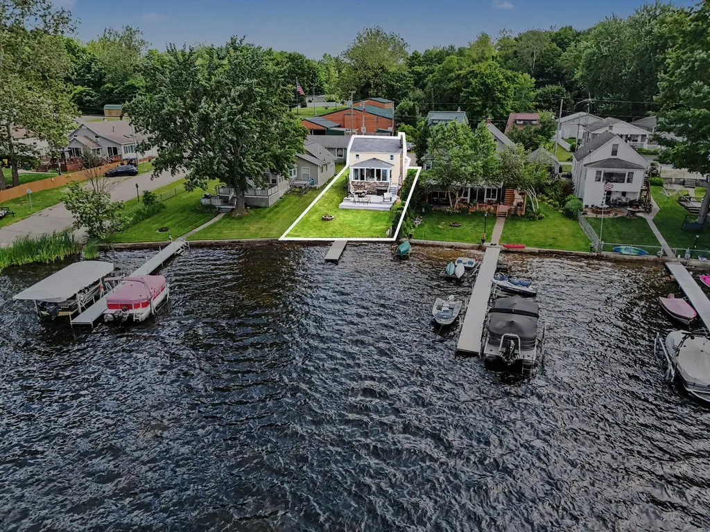 51520 Fish Lake Drive Marcellus Township MI 49067