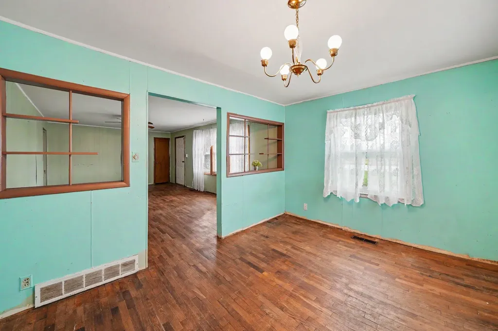 2356 E Napier Avenue Benton Charter Township MI 49022
