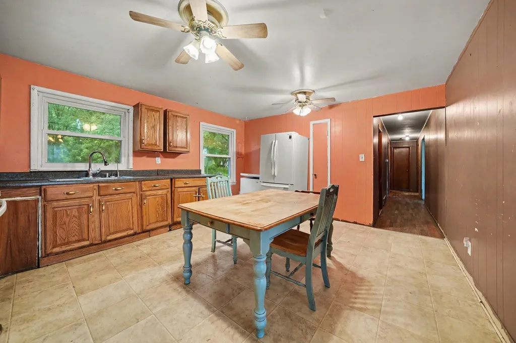 2356 E Napier Avenue Benton Charter Township MI 49022
