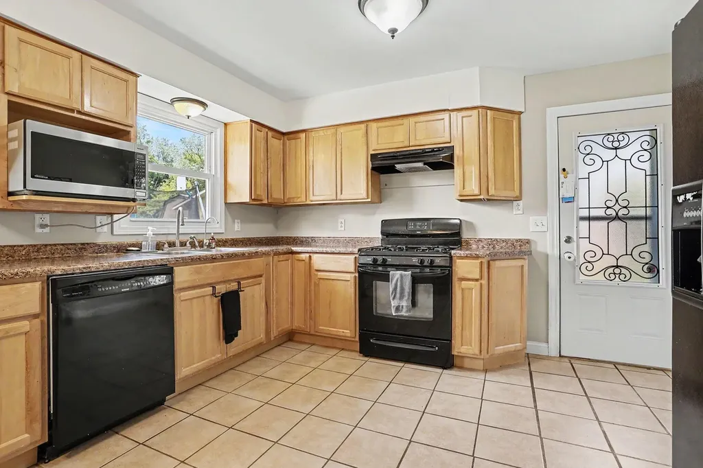 5732 Monticello Avenue Portage City MI 49024