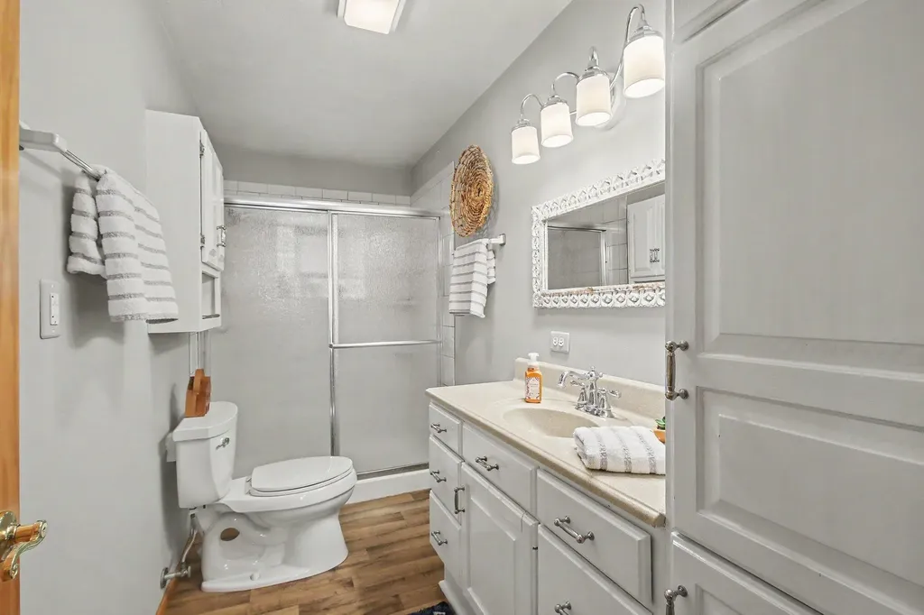 46896 Meadow Lane Hamilton Township MI 49045