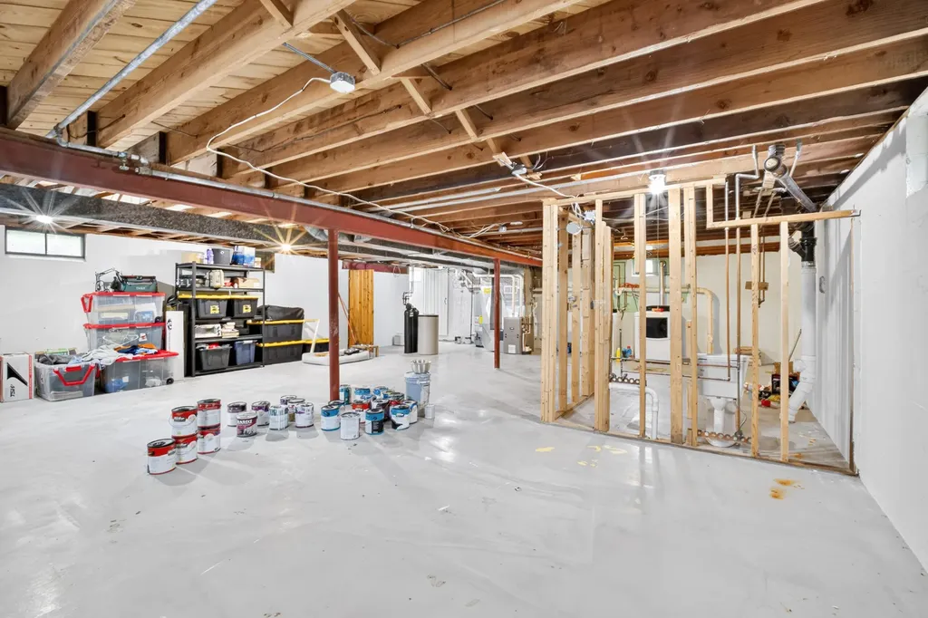 75 Hillside Drive Pennfield Charter Township MI 49017