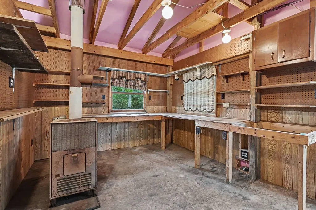 203 Dundee Drive Emmett Charter Township MI 49014