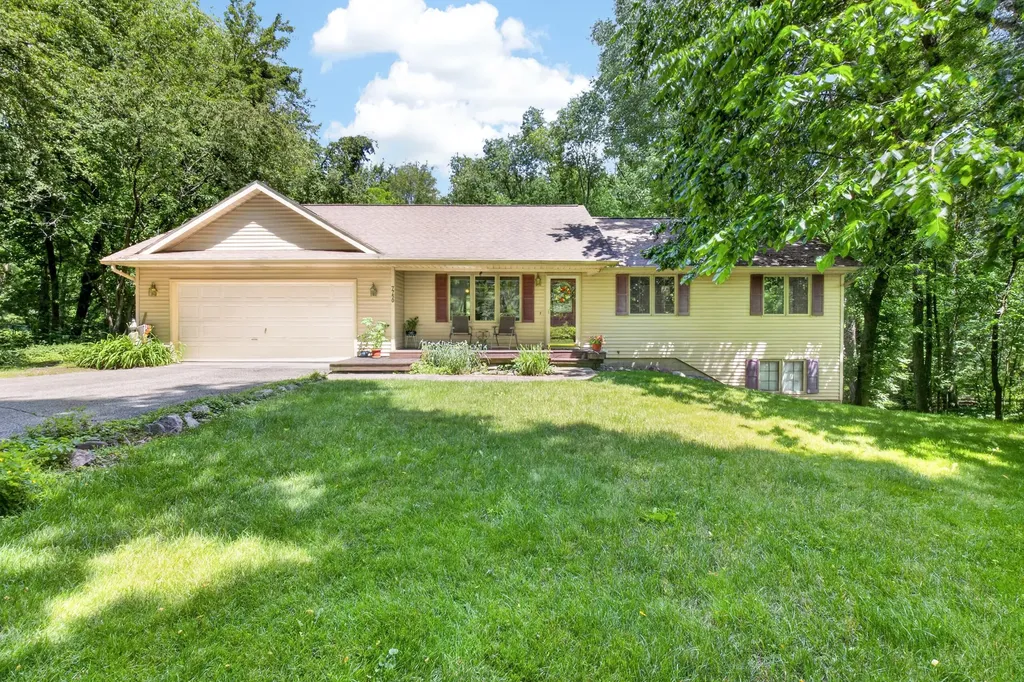 7750 N 32nd Street Richland Village MI 49083