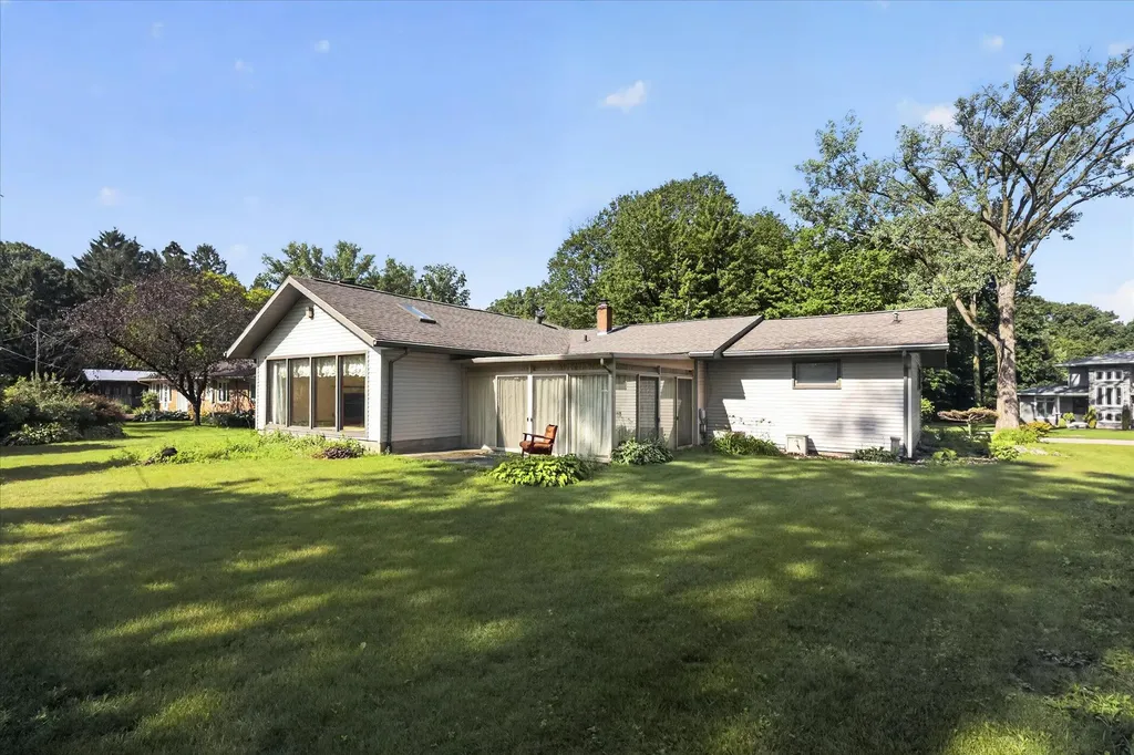 1051 Sylvan Road Benton Charter Township MI 49022