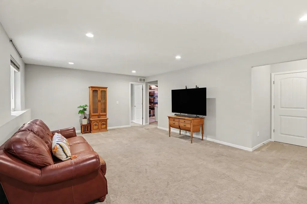 621 Oklahoma Drive Three Rivers City MI 49093
