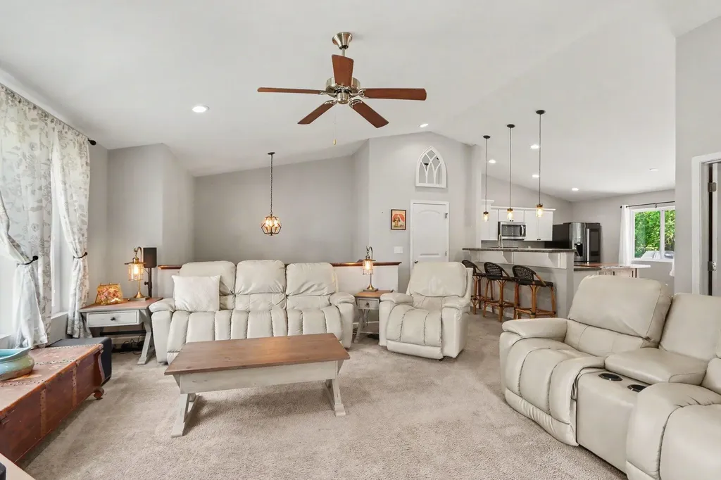 621 Oklahoma Drive Three Rivers City MI 49093
