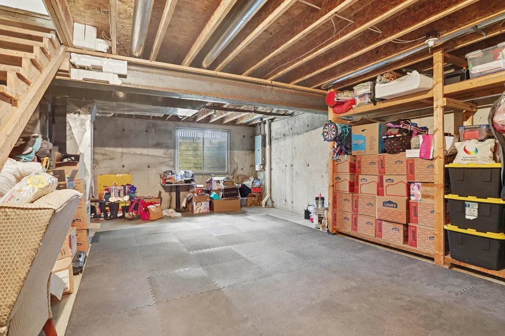 3409 Tamsin Avenue Kalamazoo City MI 49008