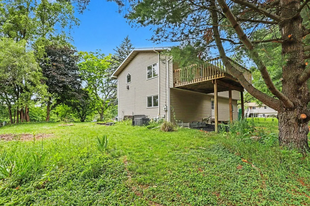 3409 Tamsin Avenue Kalamazoo City MI 49008