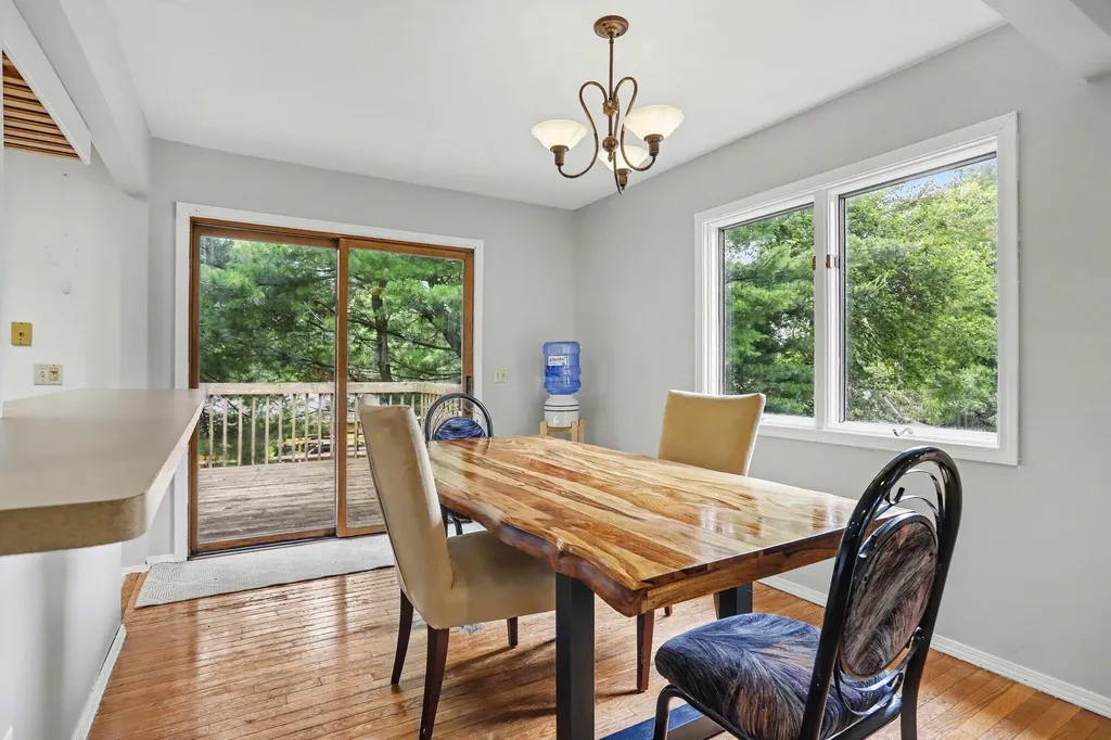 3409 Tamsin Avenue Kalamazoo City MI 49008