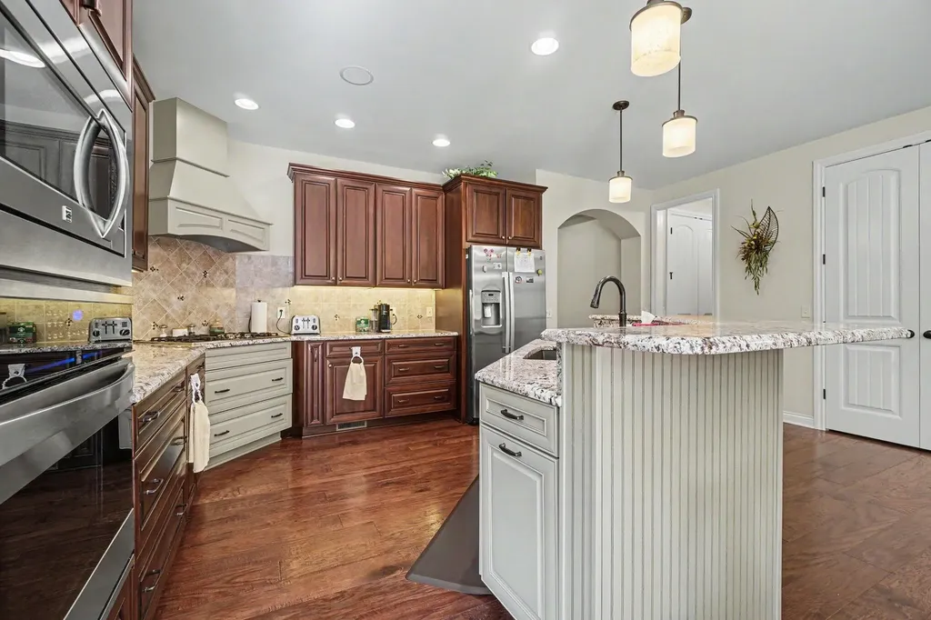 5533 S Red Pine Circle Texas Charter Township MI 49009
