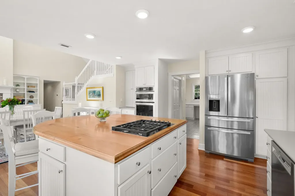 449 S Skyview Drive Oshtemo Charter Township MI 49009
