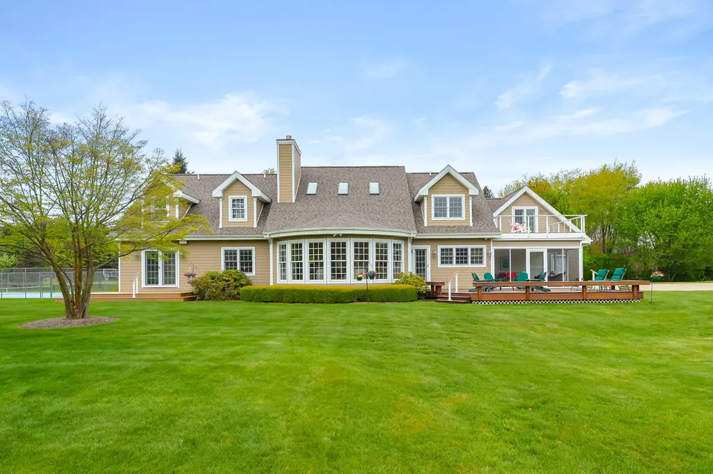 449 S Skyview Drive Oshtemo Charter Township MI 49009