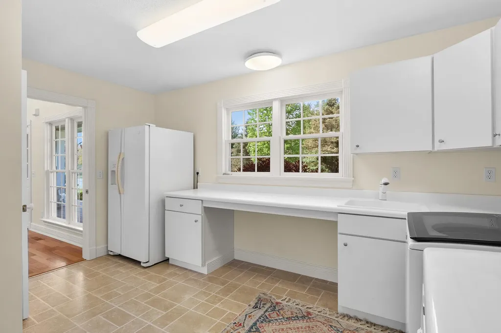 449 S Skyview Drive Oshtemo Charter Township MI 49009