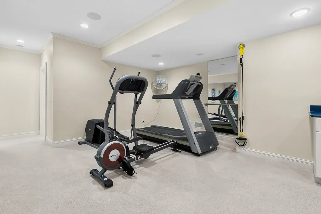 449 S Skyview Drive Oshtemo Charter Township MI 49009