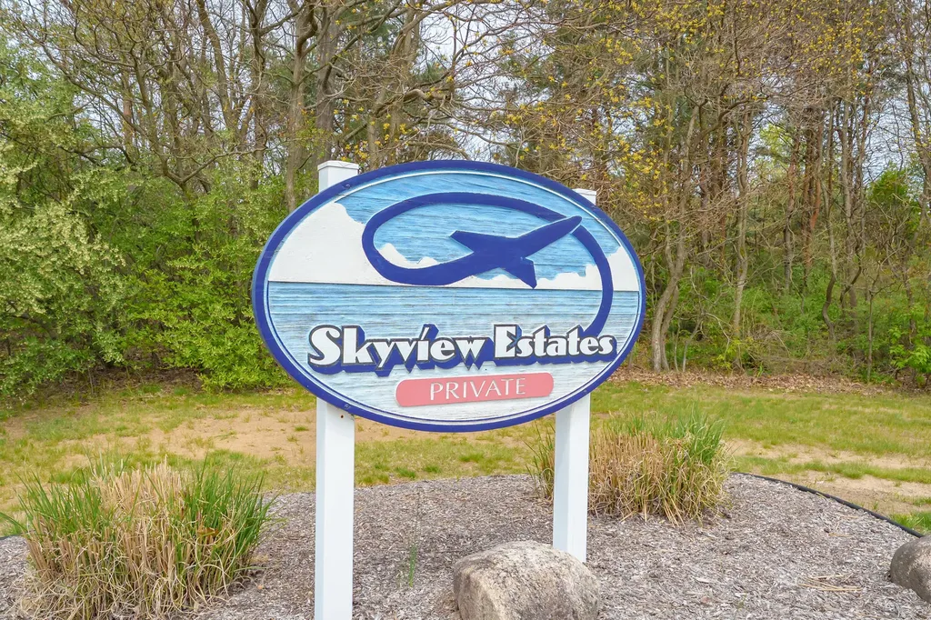 449 S Skyview Drive Oshtemo Charter Township MI 49009