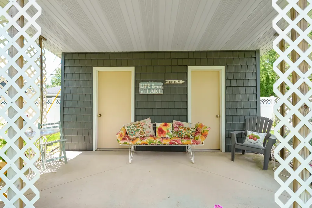 2282 Parker Drive Yankee Springs Township MI 49348