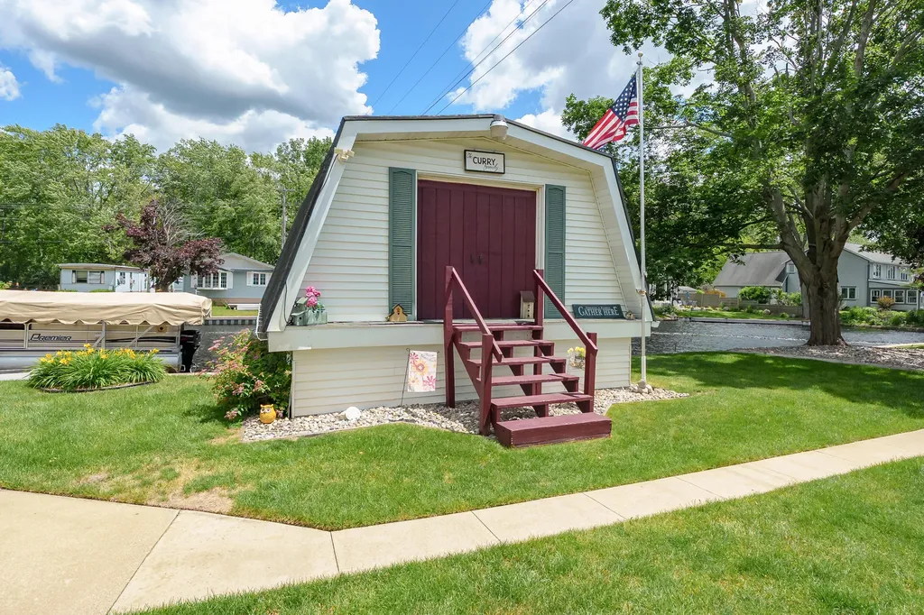 2282 Parker Drive Yankee Springs Township MI 49348