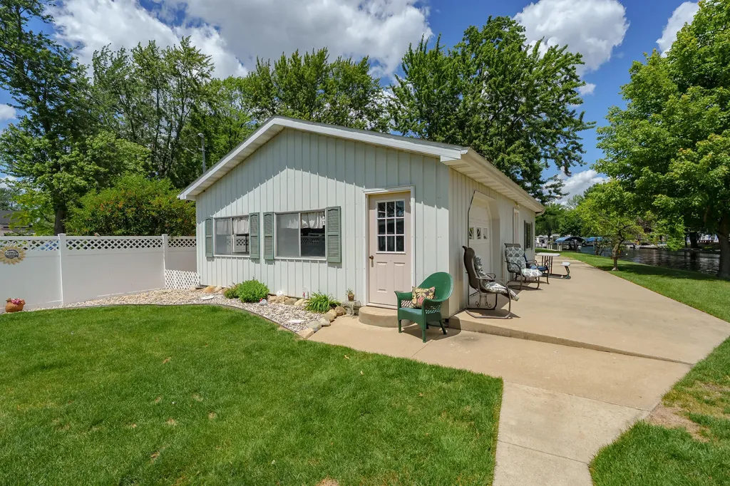 2282 Parker Drive Yankee Springs Township MI 49348