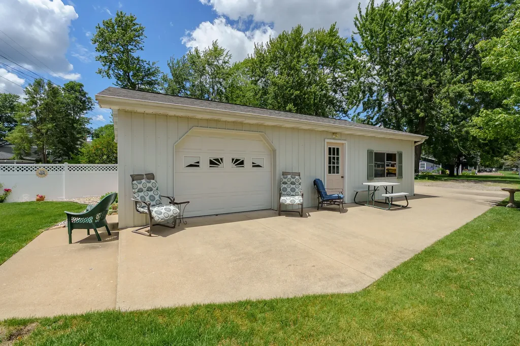 2282 Parker Drive Yankee Springs Township MI 49348