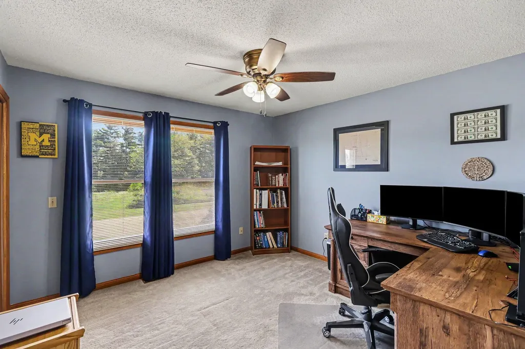 2685 Hunters Point Comstock Charter Township MI 49048