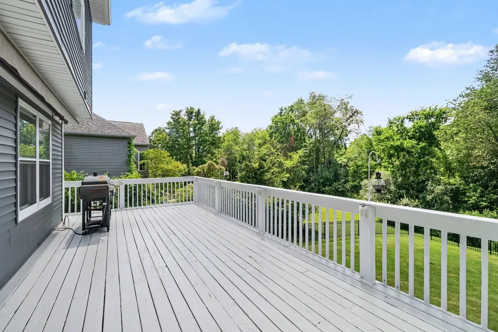 2685 Hunters Point Comstock Charter Township MI 49048